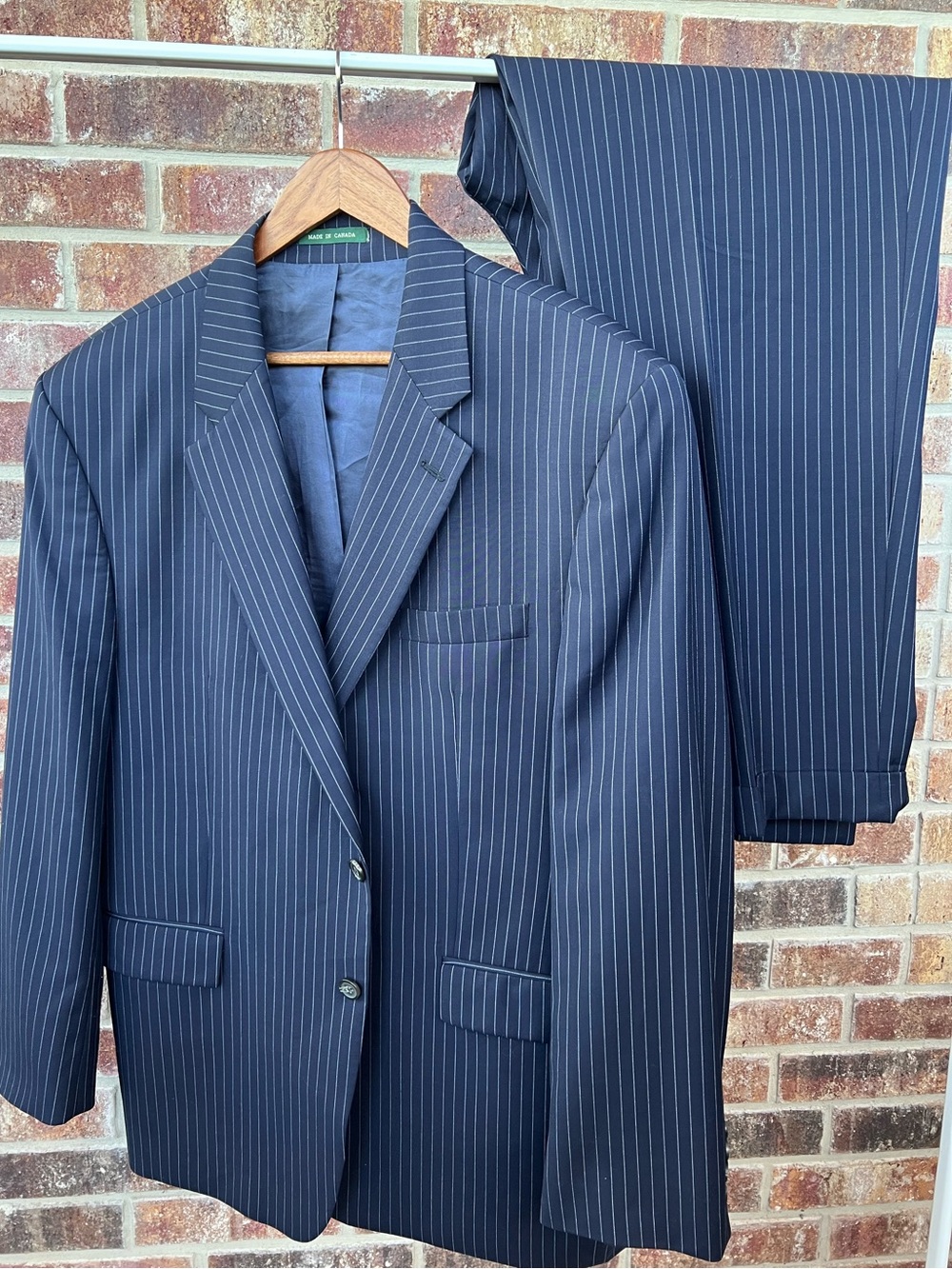 Lauren Ralph Lauren Mens 2 Piece Pinstripe Suit 100% Wool Navy Blue 46R